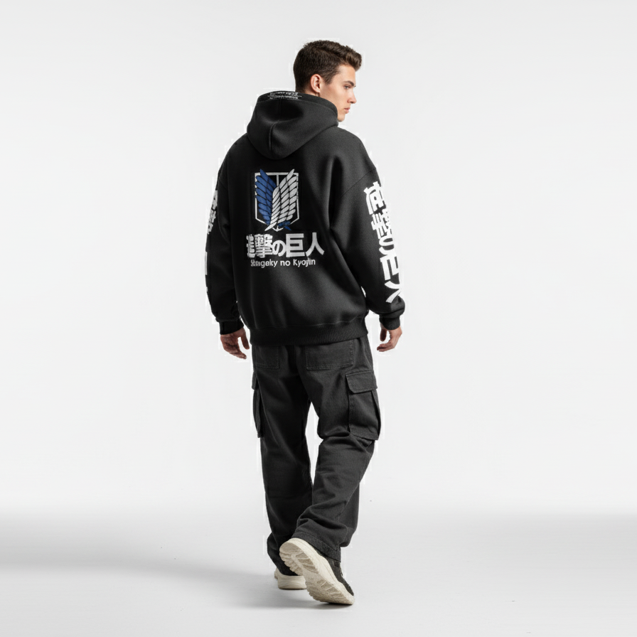 Hoodie Oversized Attack on Titan Edición Scouting Legion